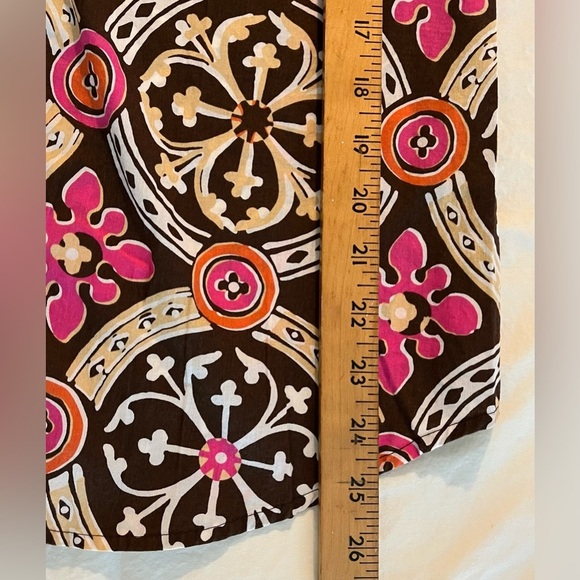 Tommy Bahama Brown/Pink Long Sleeve Button Down Top w/Geometric Pattern; Size 8 - Picture 8 of 8